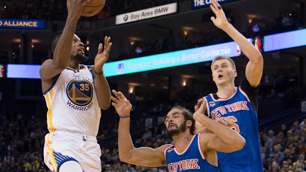 Porzingis Durant © Kyle Terada-USA TODAY Sports